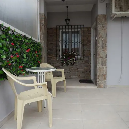 Casa de hóspedes Toula's Luxury Studio *